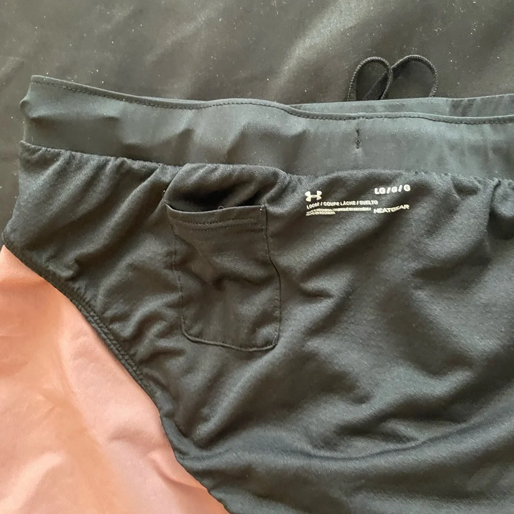 Under Armour Pink Athletic‎ Shorts Lightweight Relaxed Fit